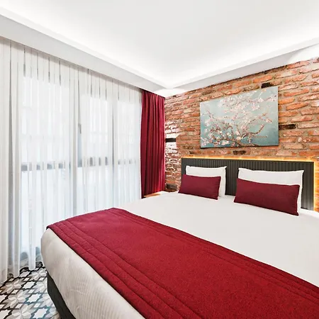 Hotel Taksim Artelist 3*